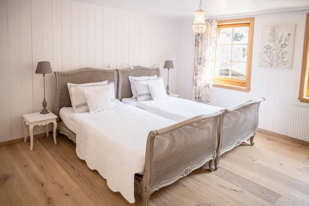 Casa Pasch - Boutique Bed&Breakfast Sumvitg Extérieur photo